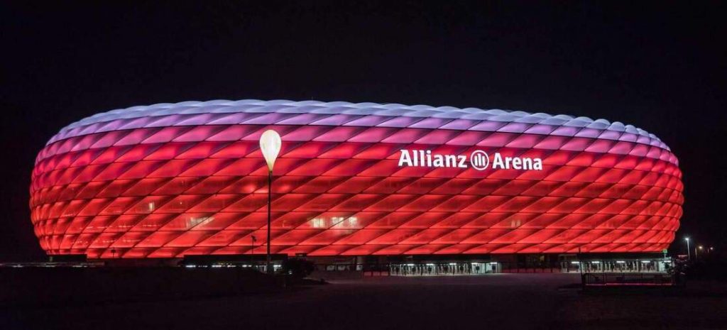 Die Allianz Arena ist ein Stadion in Deutschland