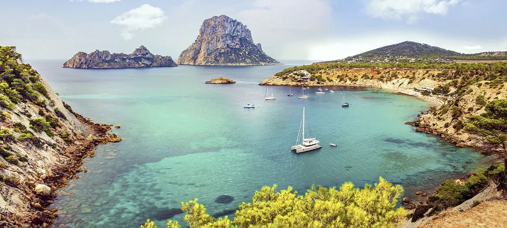 Entdecken Sie den Reiseführer für Ibiza